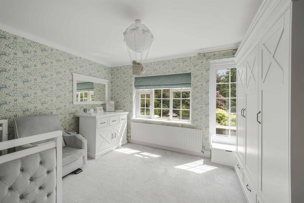 5 bedroom detached house for sale in Park Road, Hale, Altrincham, WA15